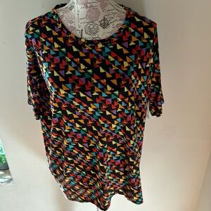 Lularoe Colorful Irma shirt Nwt XS